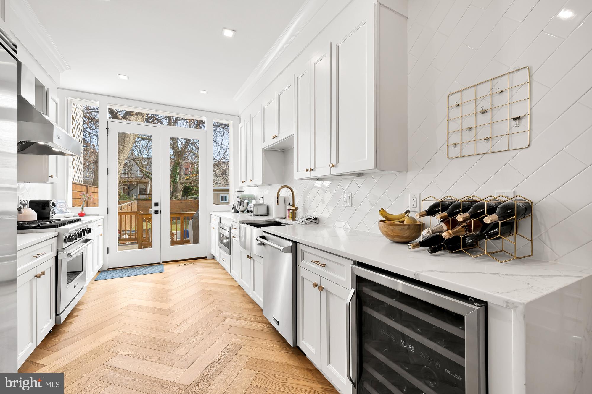 815 10th Street Northeast Washington, DC 20002 - Photo 14 of 50