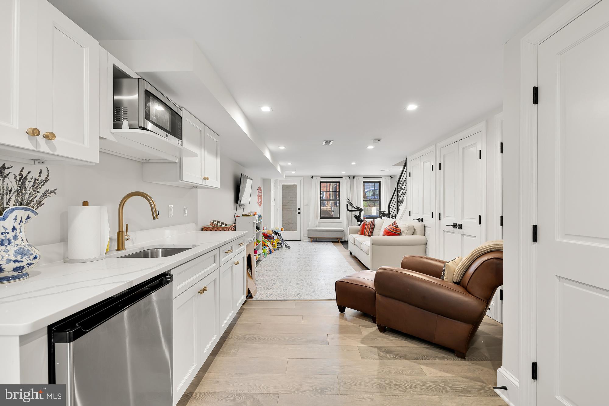 815 10th Street Northeast Washington, DC 20002 - Photo 39 of 50