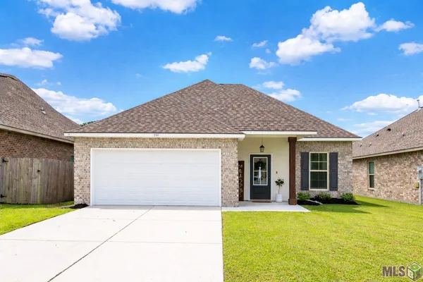 $259,500 | 230 Sophie Drive, Houma, LA 70364