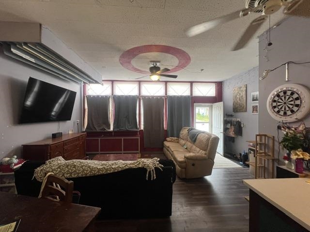 537 South Main Street Fall River, WI 53932 - Photo 5 of 36