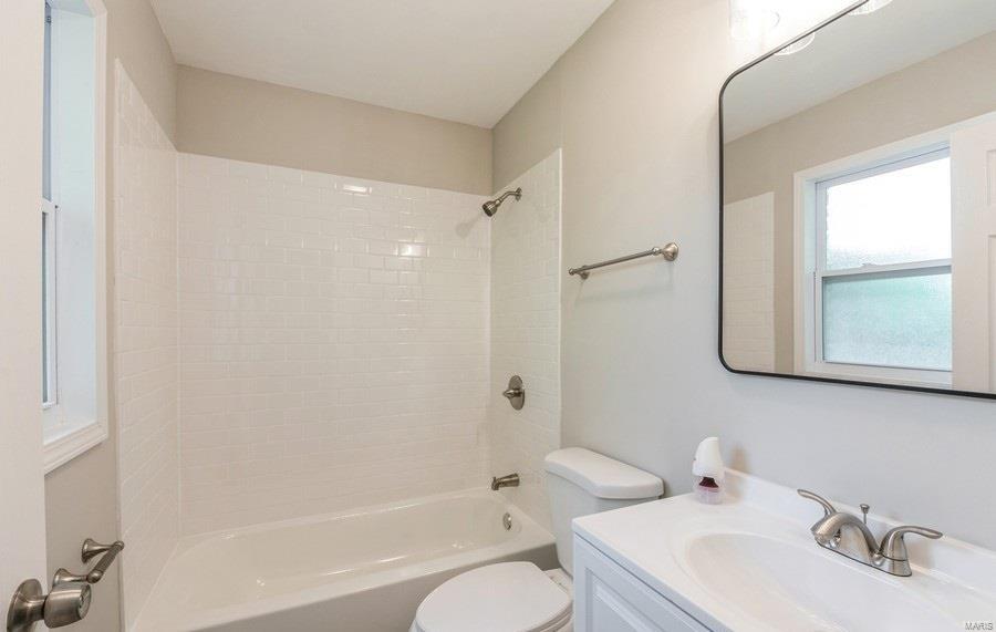 5307 Gutermuth Road St. Charles, MO 63304 - Photo 13 of 16 Gallery Image 13