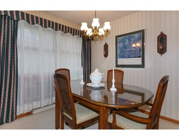 31 Parkerville Road Chelmsford, MA 01824 - Photo 8 of 26 Gallery Image 8