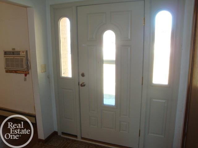 48814 Callens Road New Baltimore, MI 48047 - Photo 2 of 32 31374120-1.JPG