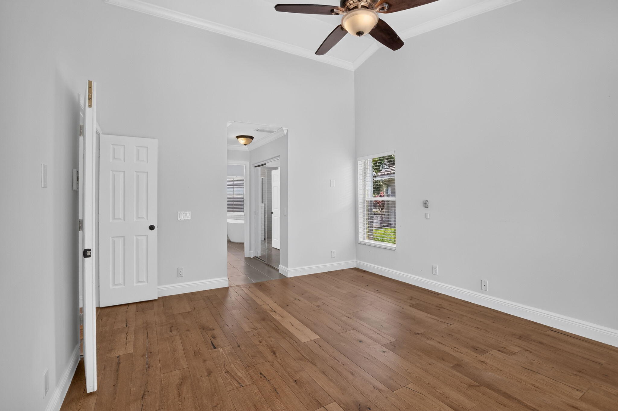 1959 Water Ridge Drive Weston, FL 33326 - Photo 25 of 58 28-web-or-mls-_A7A6575