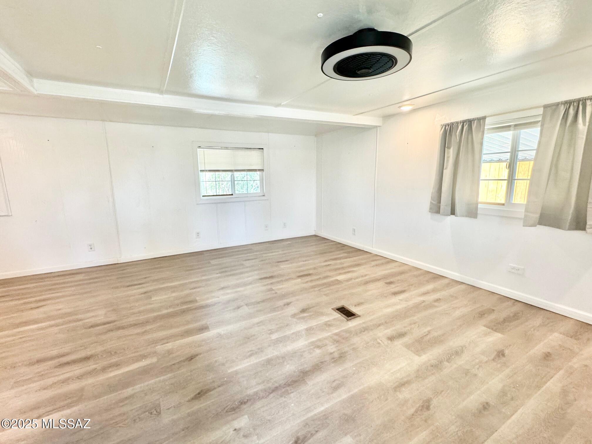 3426 North Romero Road, Unit 29 Tucson, AZ 85705 - Photo 4 of 22 Gallery Image 4