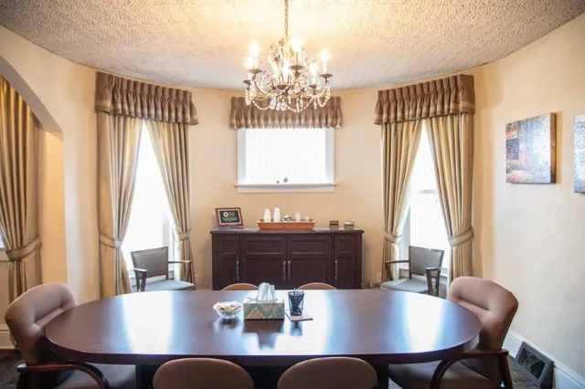 $399,000 | 213 Crawford Avenue, Dixon, IL 61021