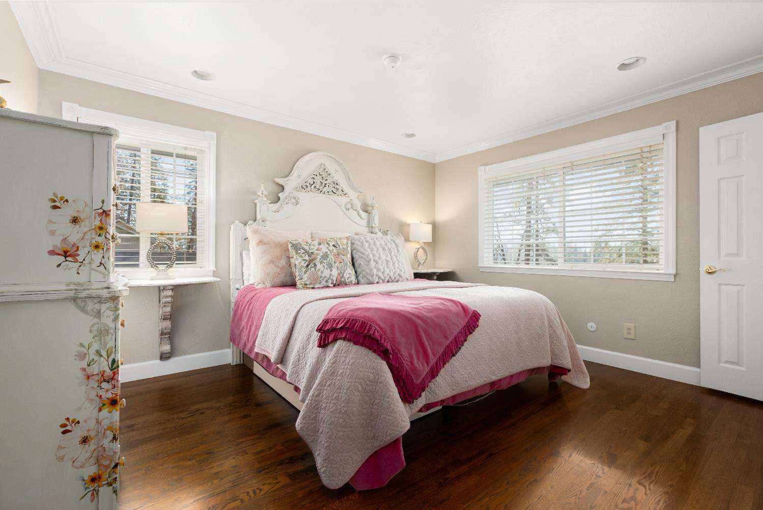 12636 Nottingham Lane Grass Valley, CA 95949 - Photo 11 of 34 a bedroom with a bed and wooden floor