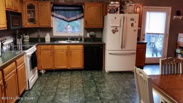 246 Harts Ferry Road Lebanon Junction, KY 40150 - Photo 7 of 28 Harts 23