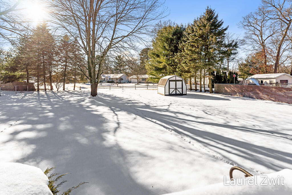 7575 Whitehall Road Whitehall, MI 49461 - Photo 8 of 37 7575WhitehallRd-8LoRes