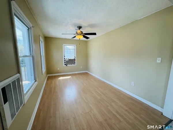 $1,400 | 260 Bunker Avenue, Unit 2, Meriden, CT 06450