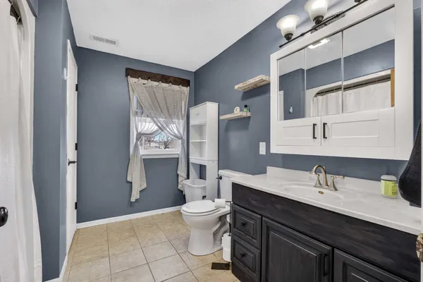 $259,900 | 322 Sullivan Drive, Colona, IL 61241