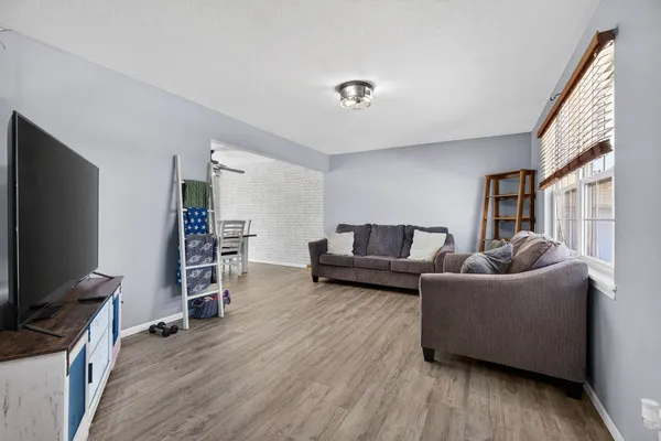 $259,900 | 322 Sullivan Drive, Colona, IL 61241