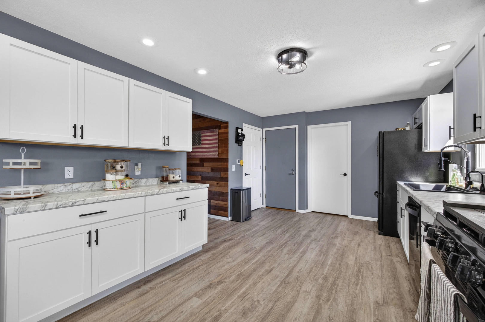 322 Sullivan Drive Colona, IL 61241 - Photo 8 of 29