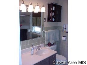2116 South College Street Springfield, IL 62704 - Photo 9 of 12