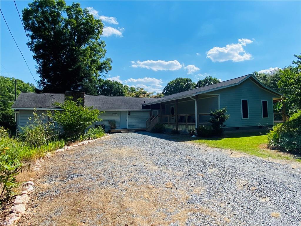 1498 Mack Road Asheboro, NC 27205 - Photo 2 of 31 Gallery Image 2