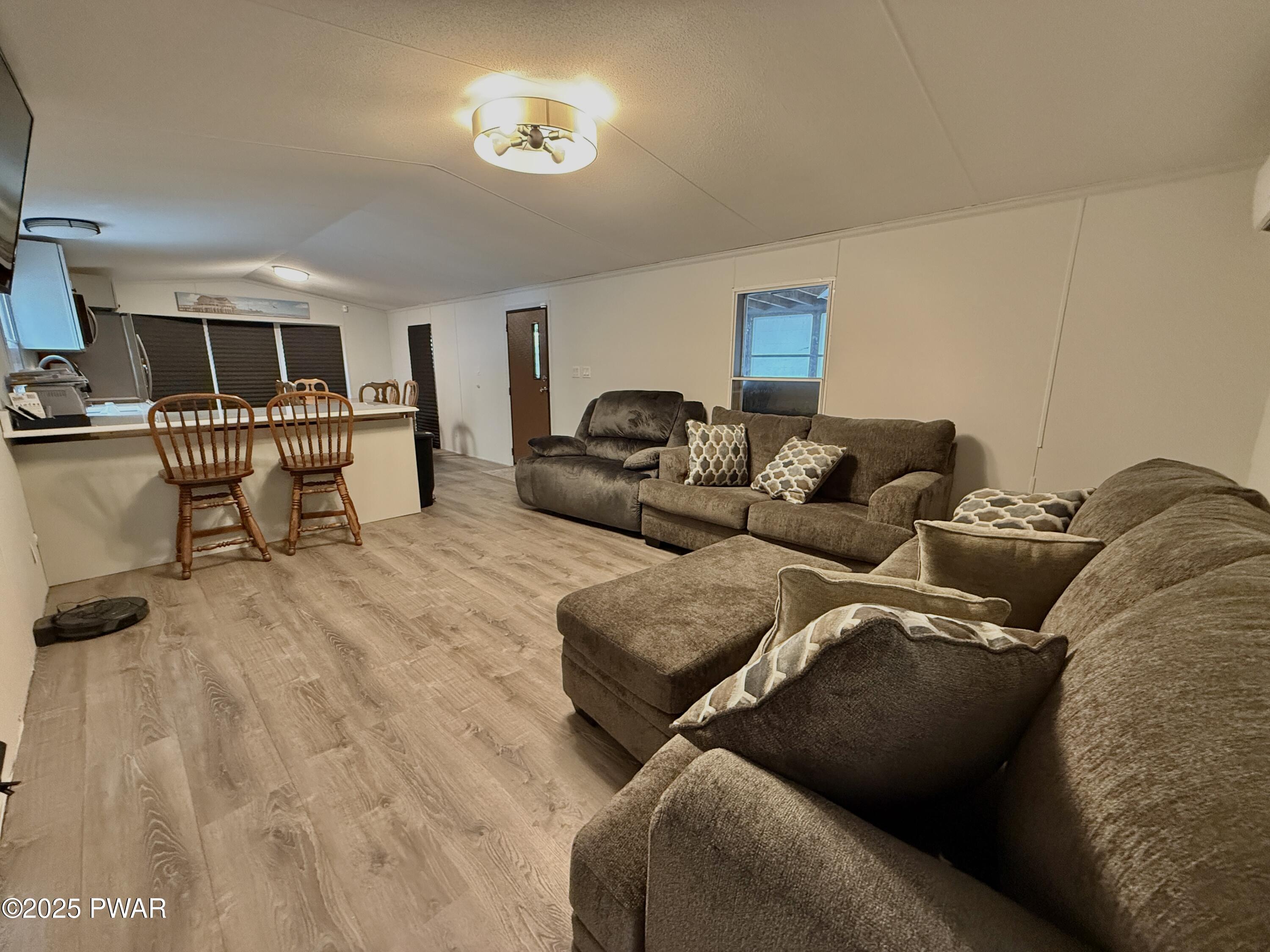 207 Upper Park Road Tafton, PA 18464 - Photo 12 of 29 Living Room