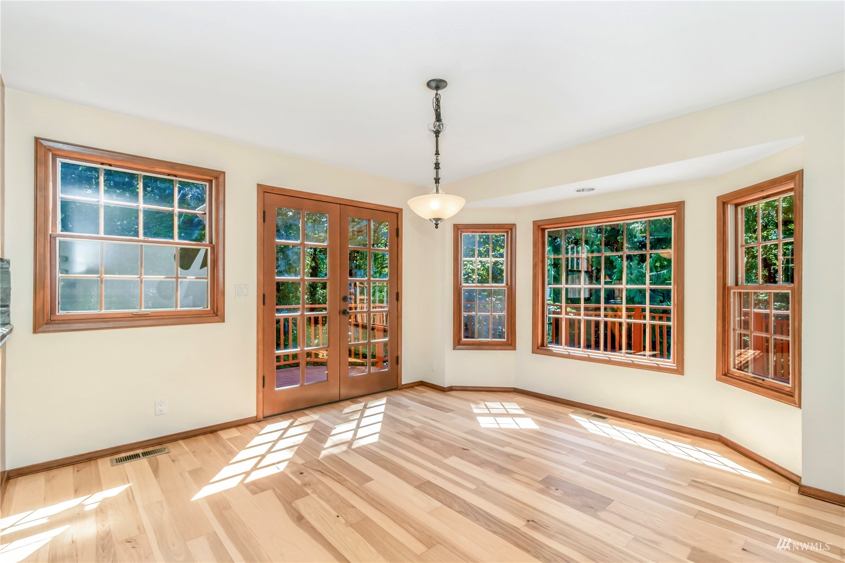 17126 West Wishon Road Snohomish, WA 98290 - Photo 12 of 35 Gallery Image 12