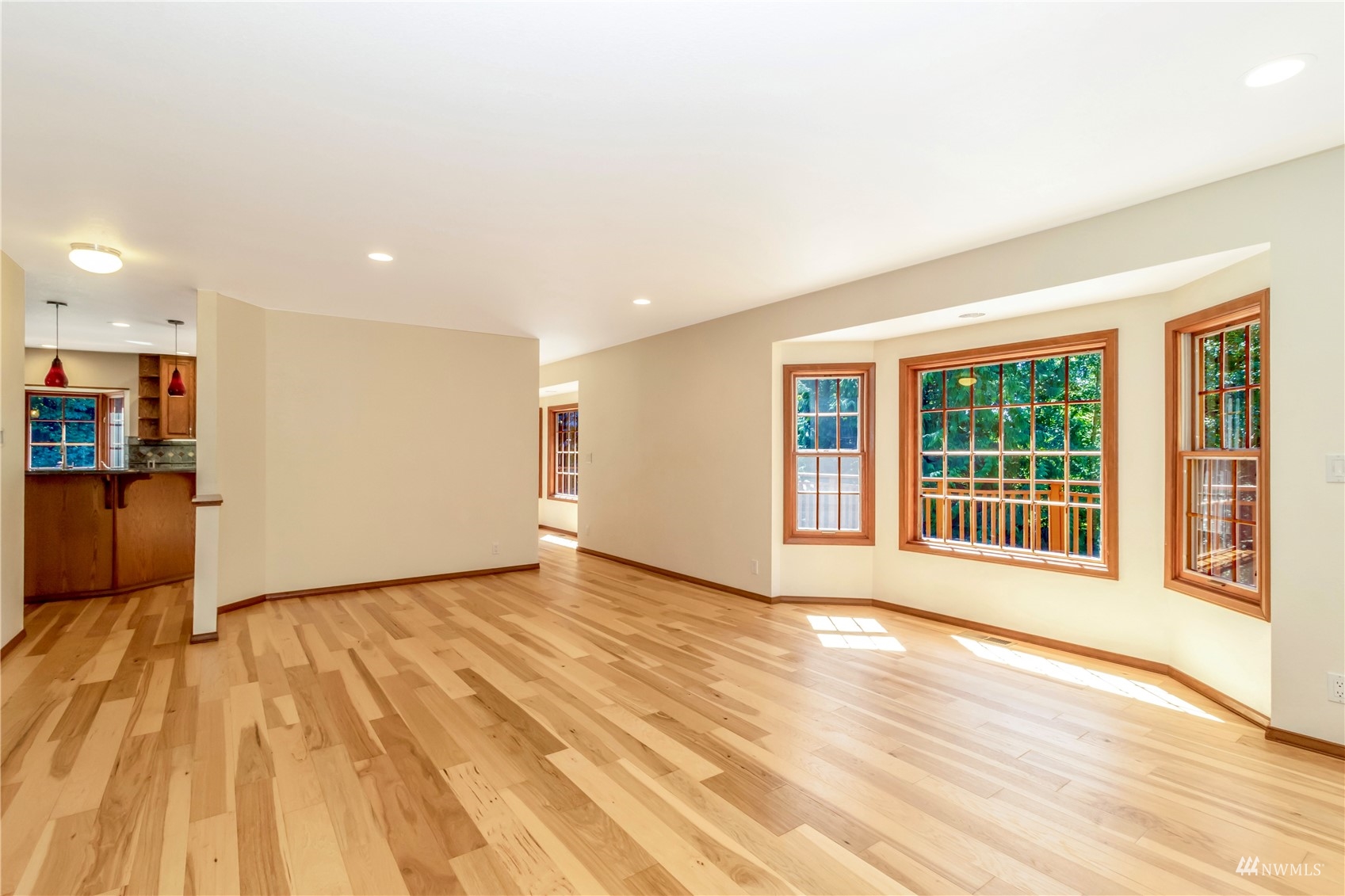 17126 West Wishon Road Snohomish, WA 98290 - Photo 5 of 35 Gallery Image 5