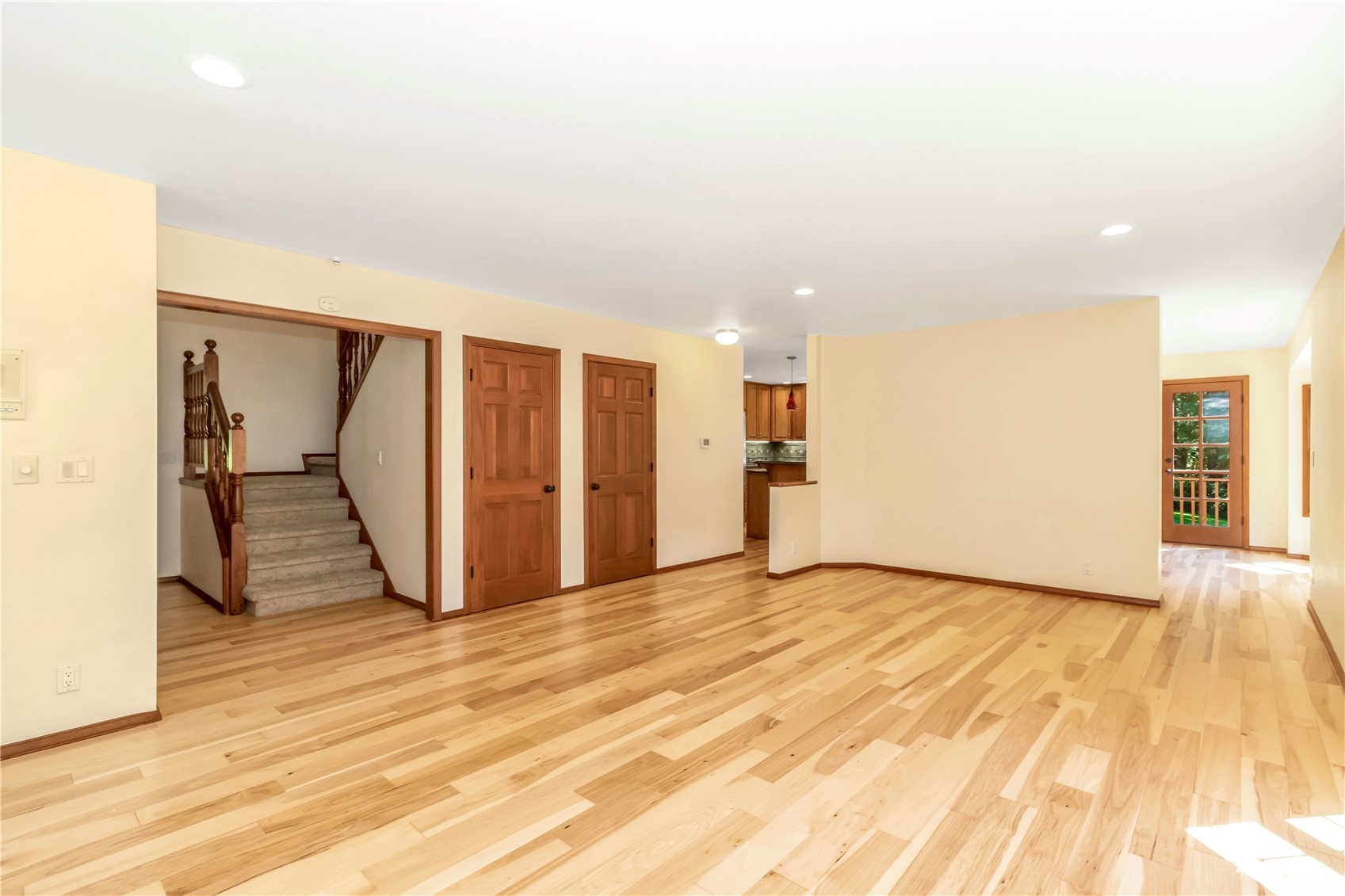17126 West Wishon Road Snohomish, WA 98290 - Photo 6 of 35 Gallery Image 6