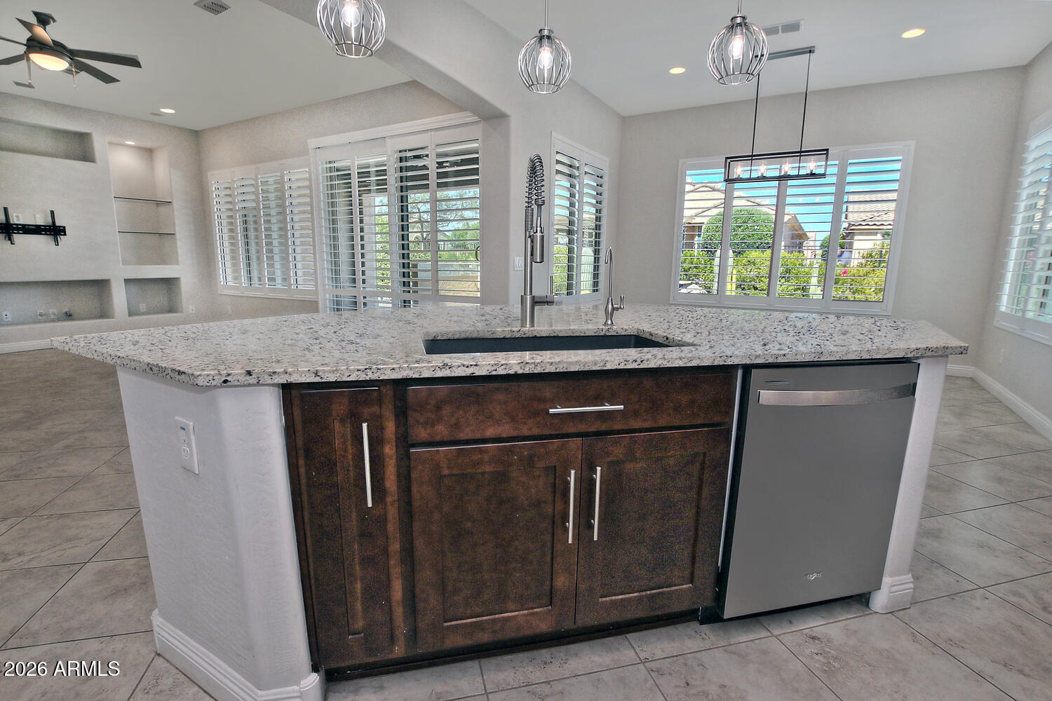 8180 West Silver Spring Way Florence, AZ 85132 - Photo 20 of 99 8180 W Silver Spring Way-large-020-041-K