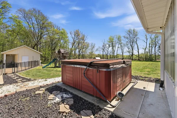 $924,900 | 10170 Stilleys Mill Road, Marion, IL 62959
