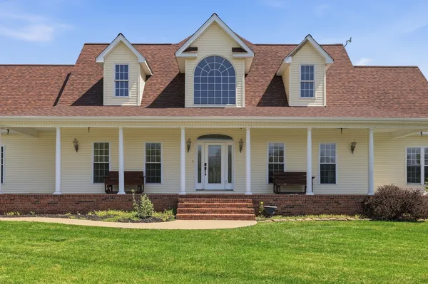 $924,900 | 10170 Stilleys Mill Road, Marion, IL 62959