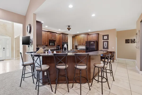 $924,900 | 10170 Stilleys Mill Road, Marion, IL 62959