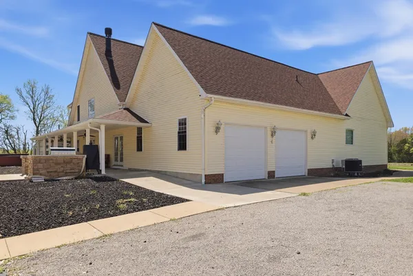 $924,900 | 10170 Stilleys Mill Road, Marion, IL 62959