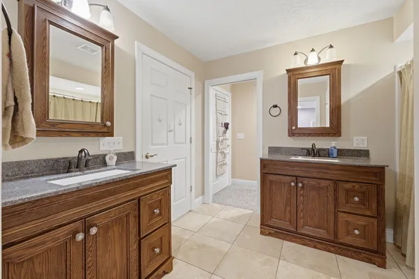 $924,900 | 10170 Stilleys Mill Road, Marion, IL 62959