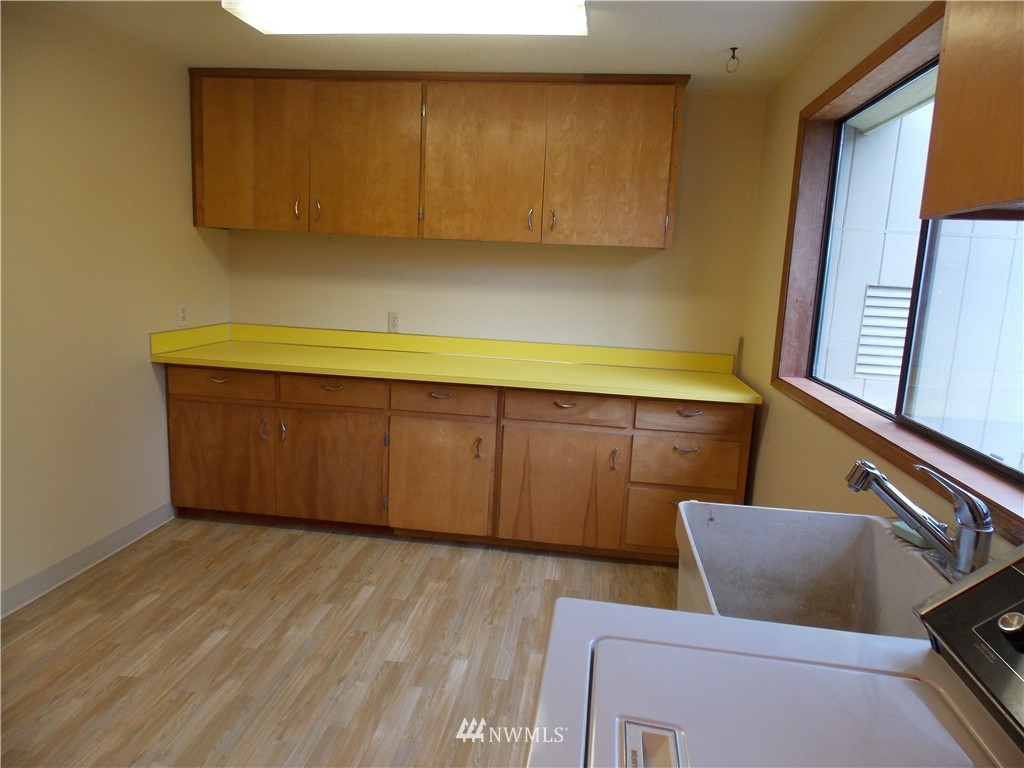 4530 Meridian Road Northeast Olympia, WA 98516 - Photo 14 of 24 Gallery Image 14