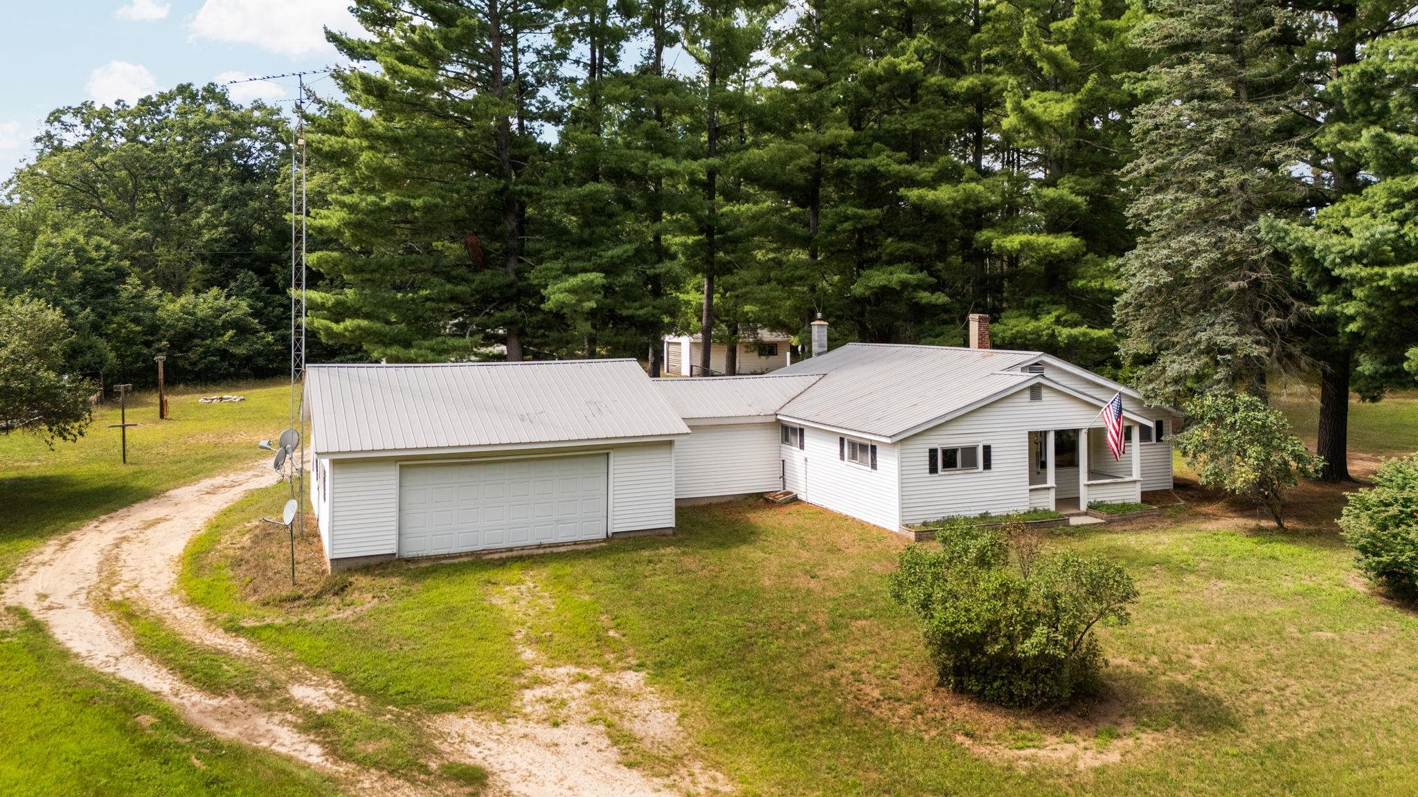 3076 Skidmore Road Brethren, MI 49619 - Photo 37 of 56 Gallery Image 37
