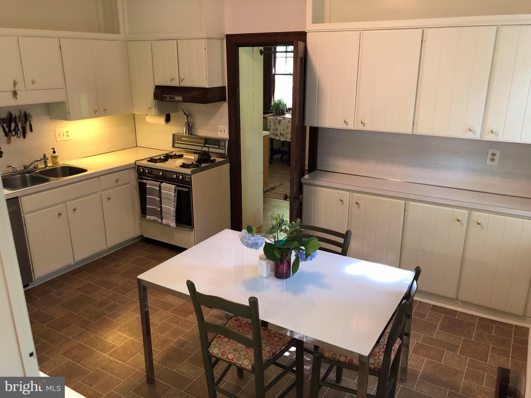 215 Mather Road Jenkintown, PA 19046 - Photo 23 of 57 Kitchen