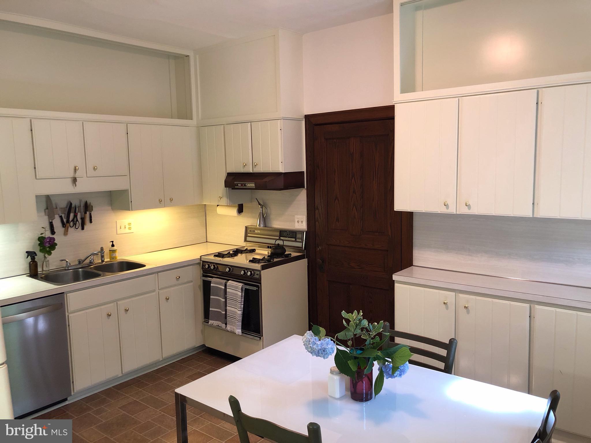215 Mather Road Jenkintown, PA 19046 - Photo 26 of 57 Kitchen
