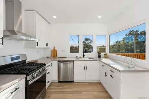 $1,995,000 | 4205 Mason Street, San Diego, CA 92110