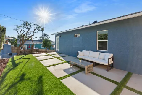 $1,995,000 | 4205 Mason Street, San Diego, CA 92110