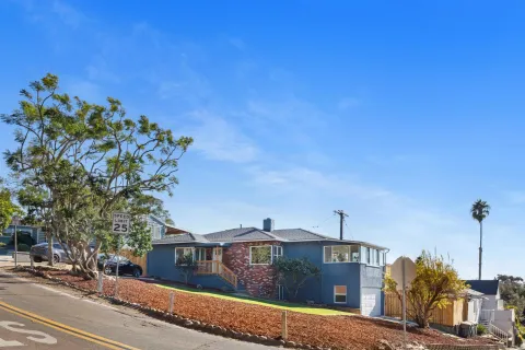 $1,995,000 | 4205 Mason Street, San Diego, CA 92110