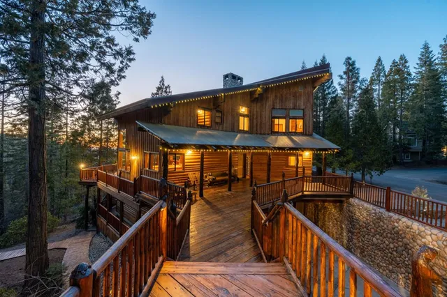 $2,498,000 | 39553 Crest Point Lane, Shaver Lake, CA 93664
