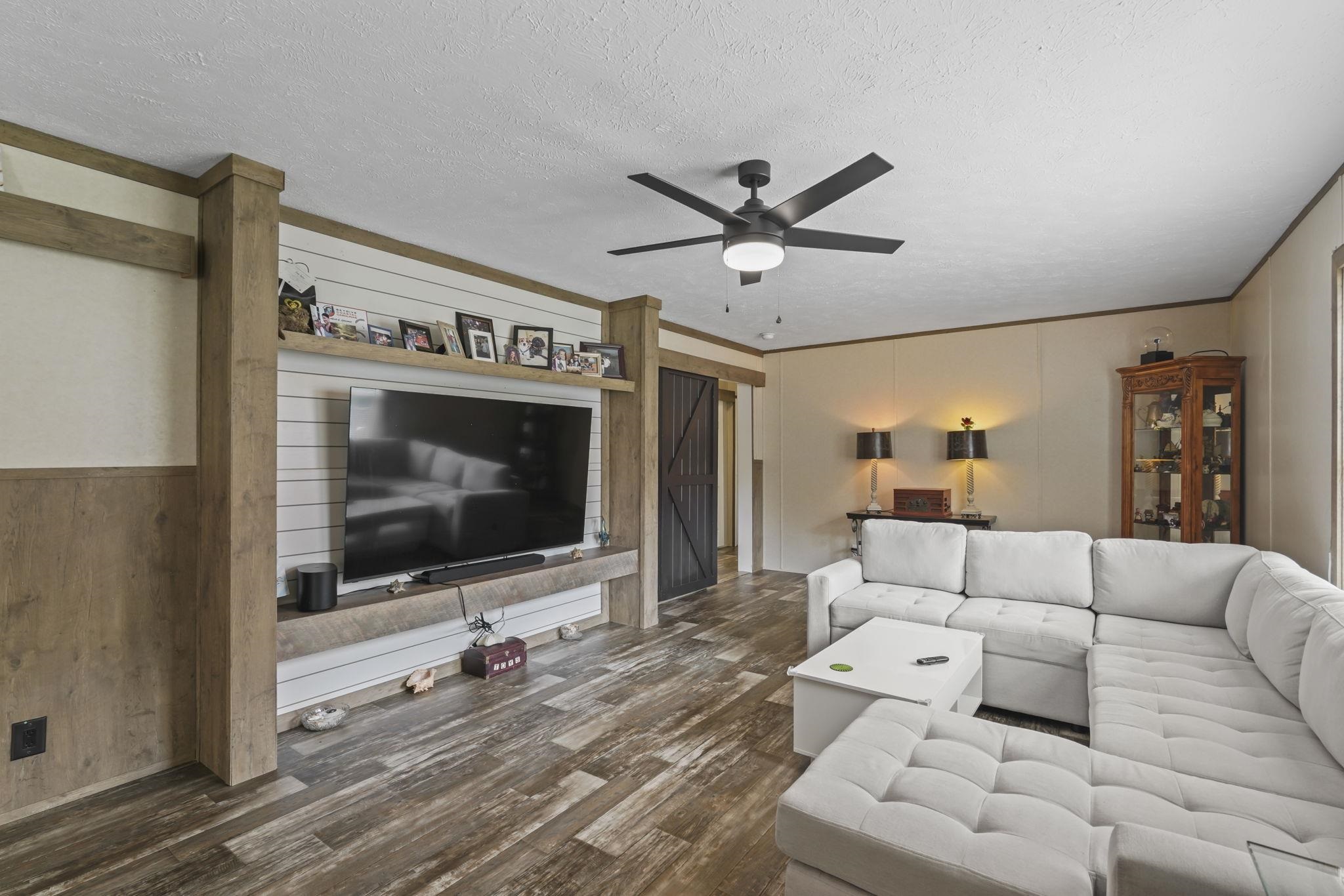 85 Fyffe Court Georgetown, SC 29440 - Photo 6 of 44 Gallery Image 6