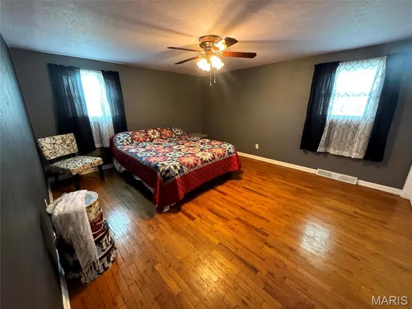$134,900 | 213 South Street, Wellsville, MO 63384