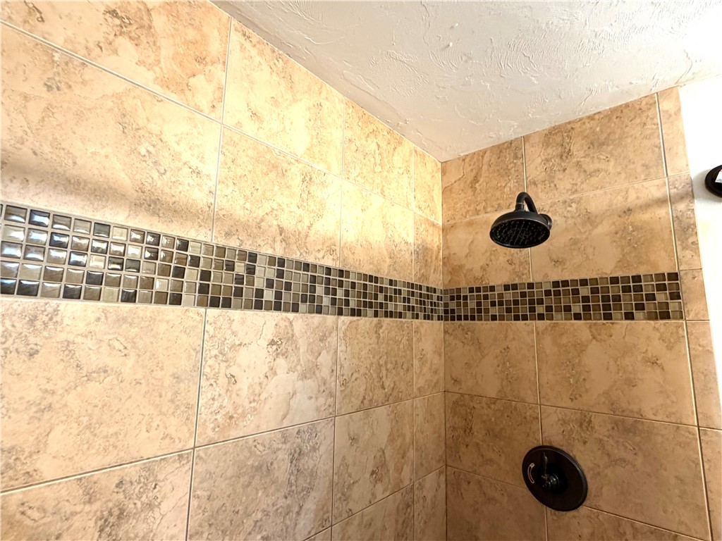 200 Heroux Boulevard, Unit 406 Cumberland, RI 02864 - Photo 20 of 28