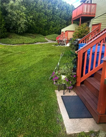 $387,900 | 200 Heroux Boulevard, Unit 406, Cumberland, RI 02864