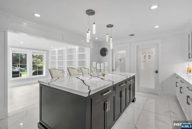 $20,000 | 315 Freemans Lane, Franklin Lakes, NJ 07417