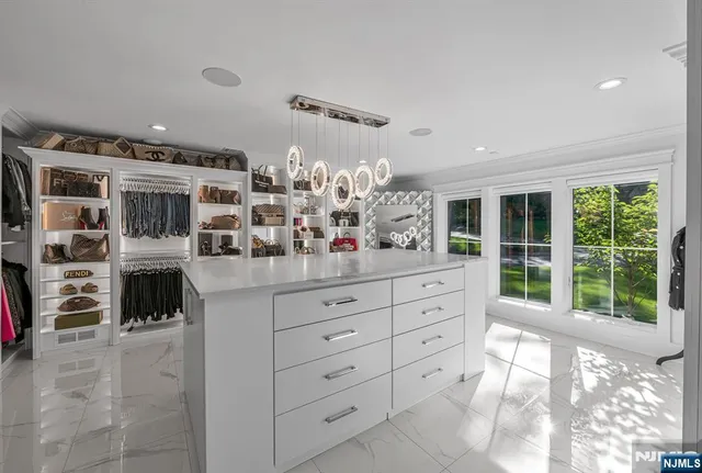 $20,000 | 315 Freemans Lane, Franklin Lakes, NJ 07417