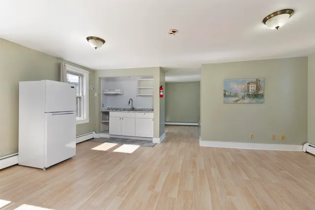 $740,000 | 207 River Road, Lyme, NH 03768