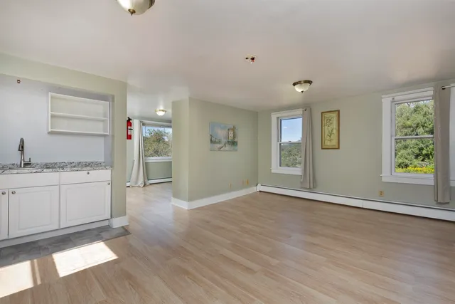 $740,000 | 207 River Road, Lyme, NH 03768