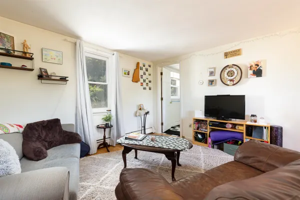$740,000 | 207 River Road, Lyme, NH 03768