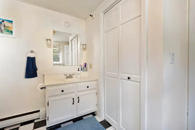 $740,000 | 207 River Road, Lyme, NH 03768