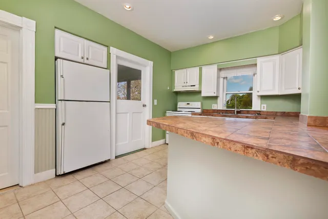 $740,000 | 207 River Road, Lyme, NH 03768