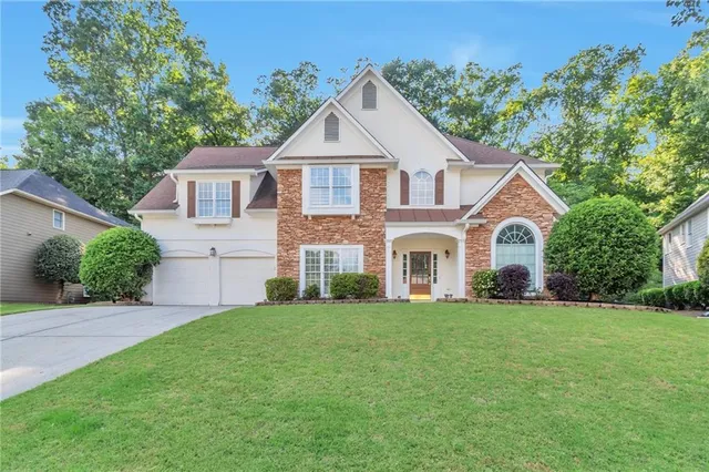 $650,000 | 4360 Canterbury Walk Drive