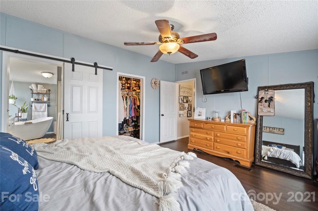 1352 Airport Rhodhiss Road Hickory, NC 28601 - Photo 13 of 37 Gallery Image 13